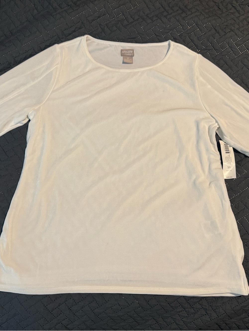 Chicos White Traveler Pleated Button Sleeve Top- NWT